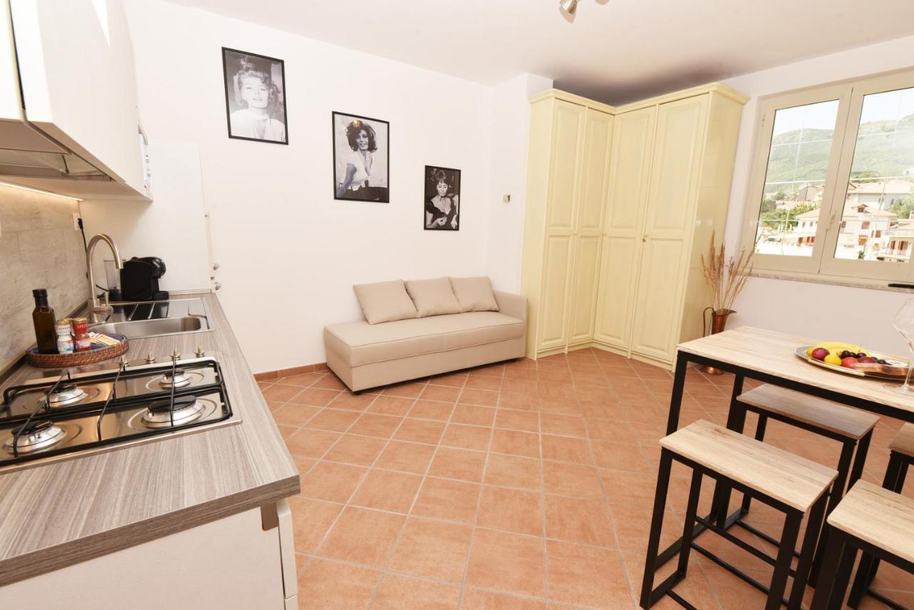 Chez Luke Apartments In อาเจโรลา ภายนอก รูปภาพ