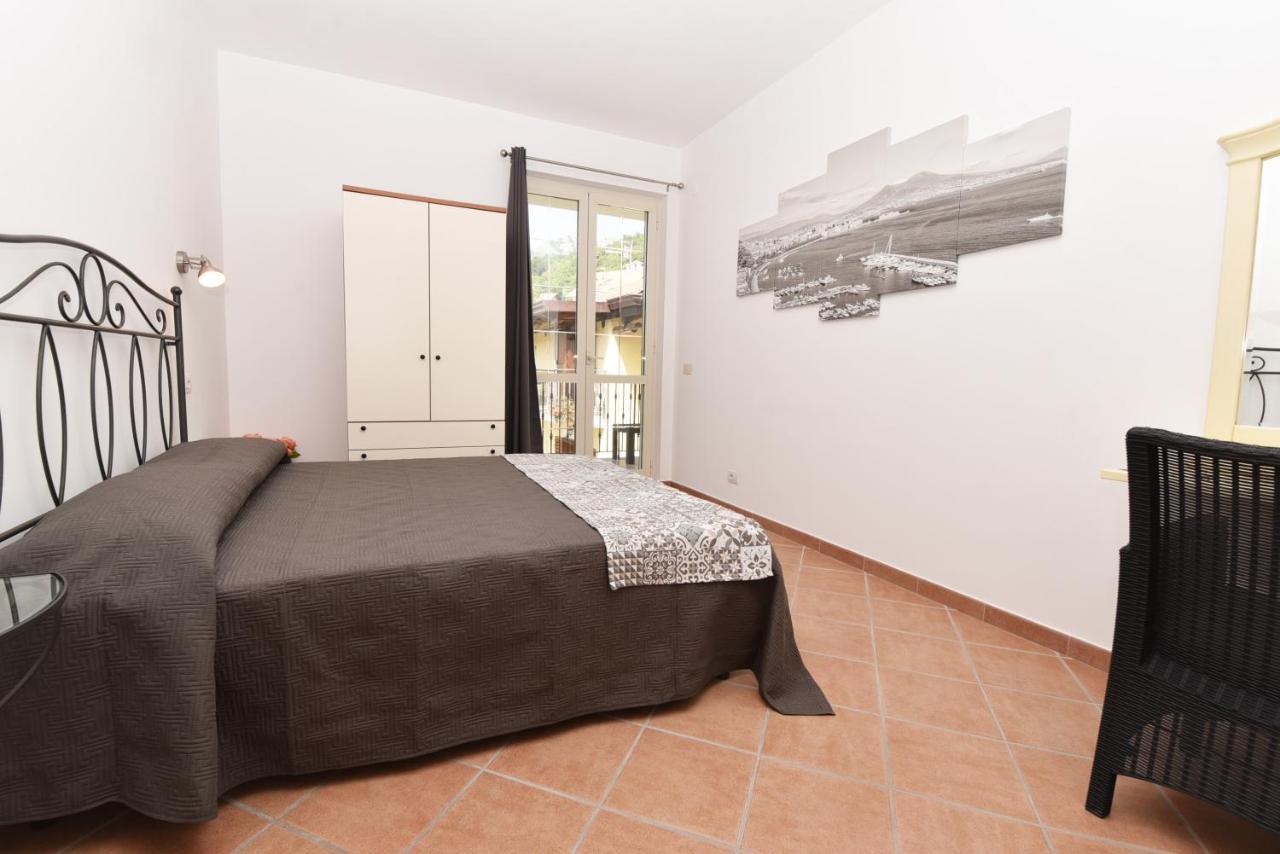 Chez Luke Apartments In อาเจโรลา ภายนอก รูปภาพ