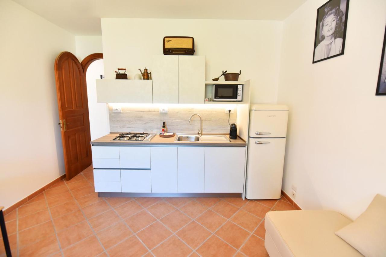 Chez Luke Apartments In อาเจโรลา ภายนอก รูปภาพ