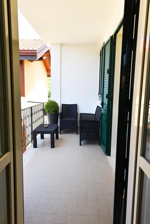 Chez Luke Apartments In อาเจโรลา ภายนอก รูปภาพ